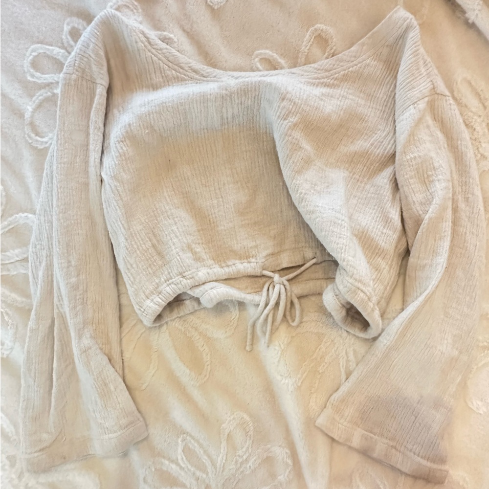 bahgoose crop organic bell sleeve top